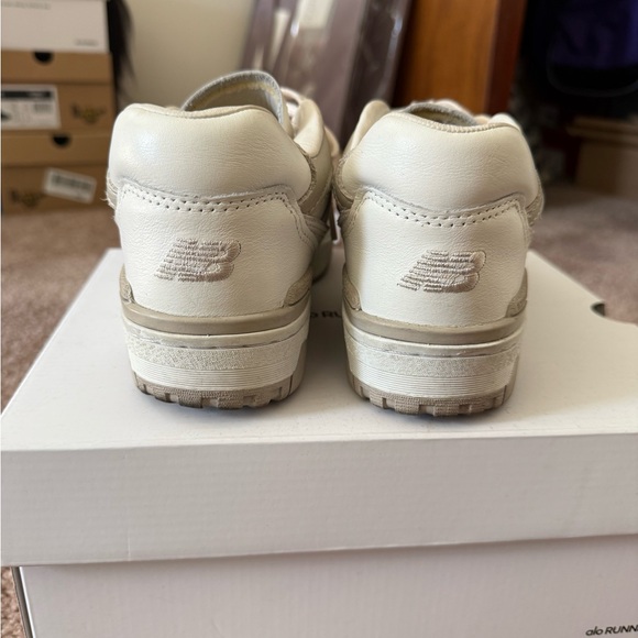 New Balance 550 Low-Top Sneakers in Cream and Tan - Picture 3 of 5